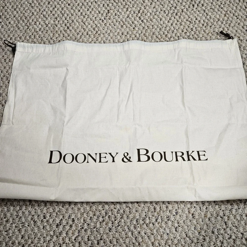Dooney & Bourke Saffiano Domed Zip‎ Satchel Bag Brown Leather Detachable Strap